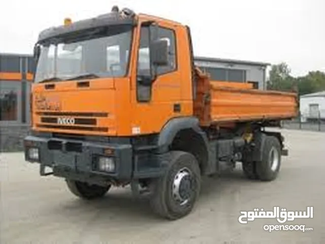 Tractor Unit Iveco 1999 in Zawiya