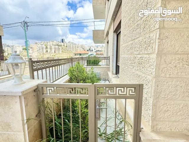 فلل للبيع في رام الله