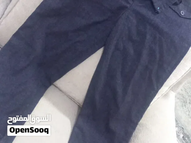 بنطلونين ستاتي لم يستخدموا جداد لللبيع الواحد بدينار وربع