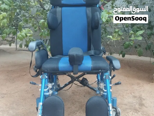 كرسي متحرك ديناميكي مخصص للشلل الدماغي و ذوي الاحتياجات الخاصة المعقدة.. استعمال اسبوع فقط