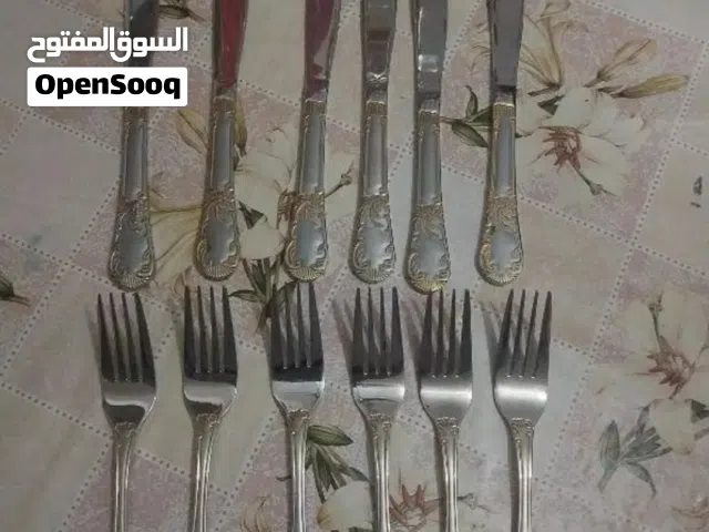 شوك وسكاكين