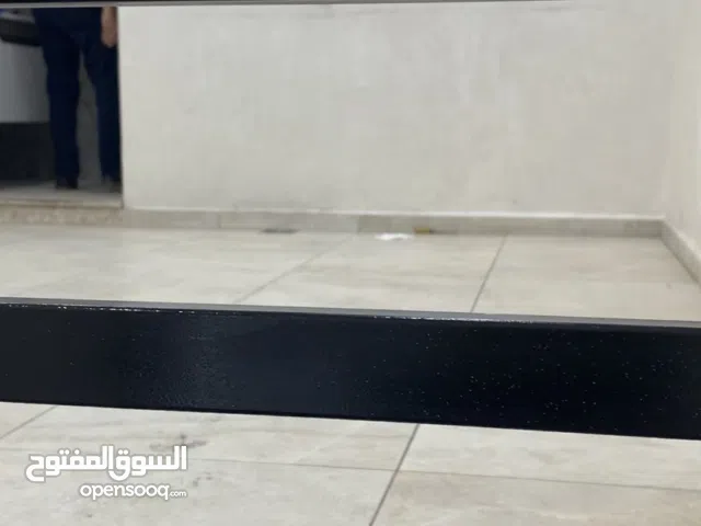 مكتب عظم فقط مقطع