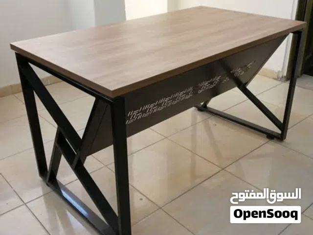 أثاث مكتبي جديد فاخر بجودة عالية ماركة رويال ميتال