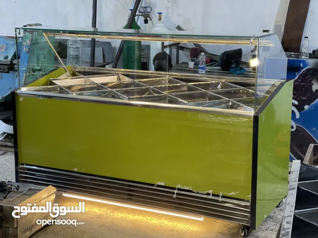 عارضة مكسرات ساخنة تركية ومحلية