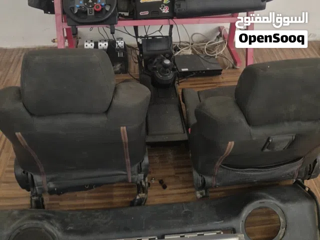 فرصه مميزه جدا للبيع طبلون z350 مع الكراسي والكونسول الوسطي مع استيىرنج g29 مع دواسات وجير