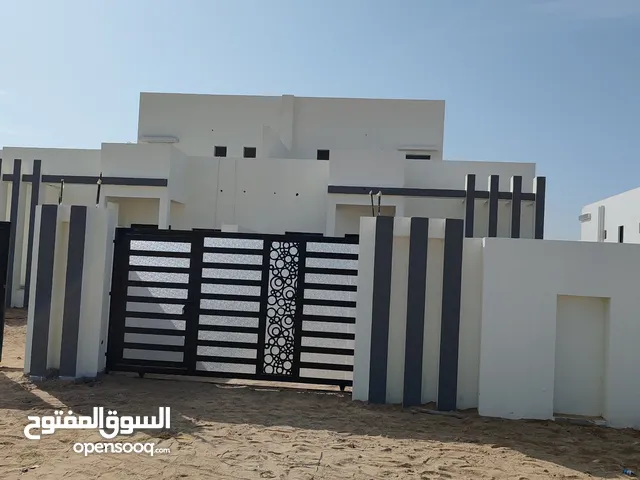 125 m2 2 Bedrooms Villa for Sale in Al Batinah Barka