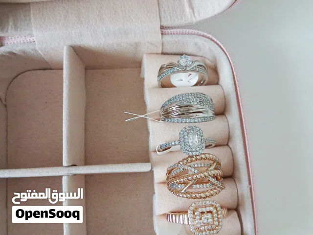 اشري زوج خواتم والثالث كادو