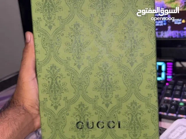 شنطة قوتشي الاصلية