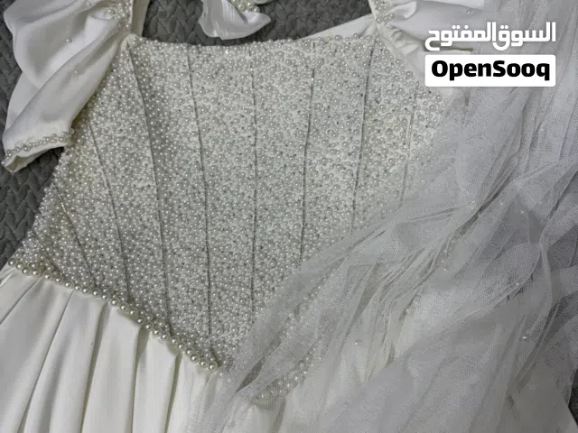 فستان زفاف