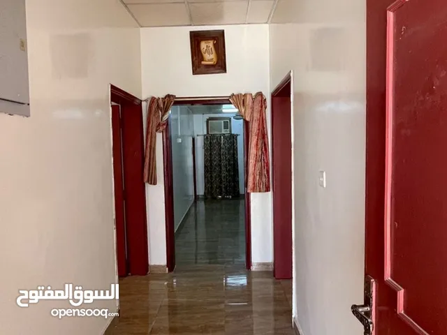 300m2 4 Bedrooms Townhouse for Sale in Muscat Amerat