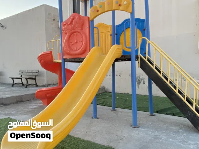 أرجوحه لعب أطفال