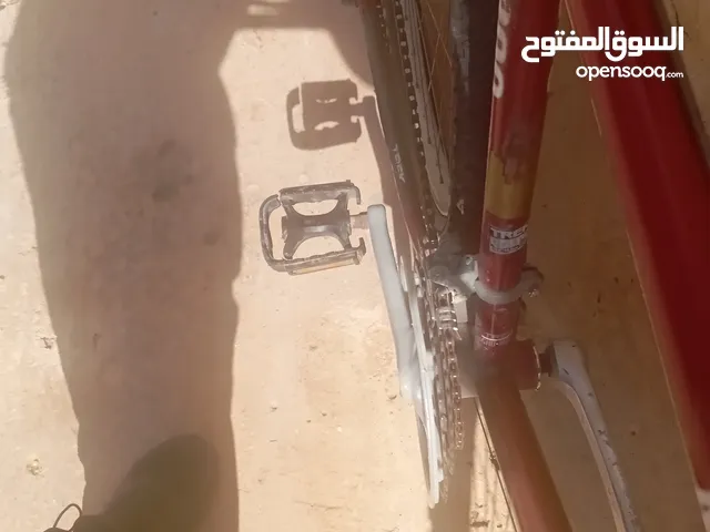 بسكليت. TREK