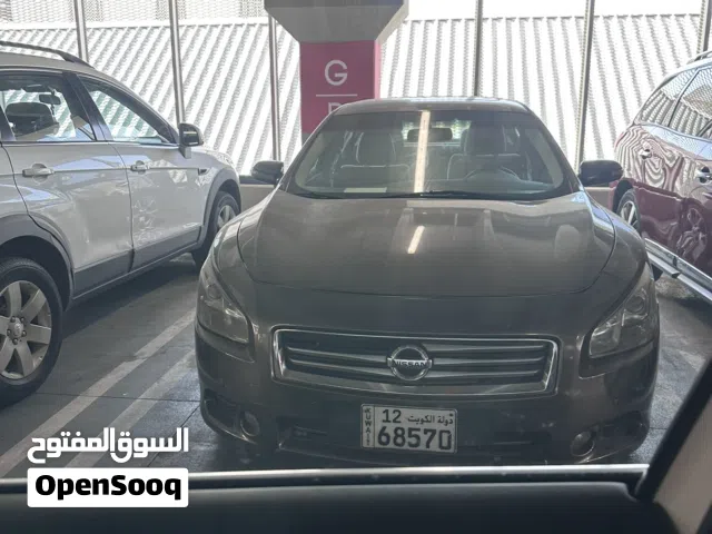 2014 Nissan Maxima Standard