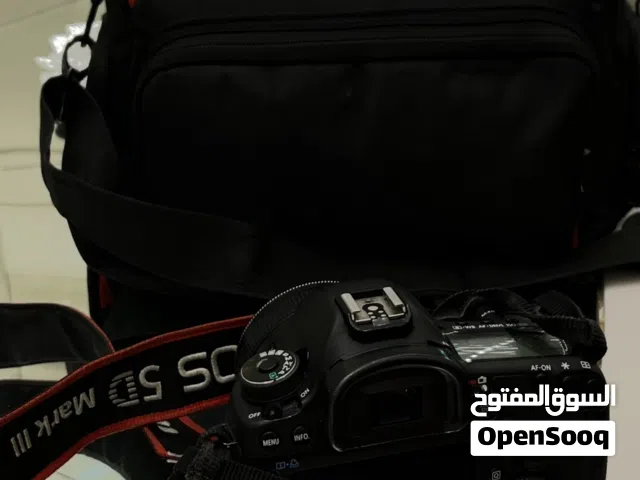 كاميرا Canon 5D Mark III مع عدسة 85mm