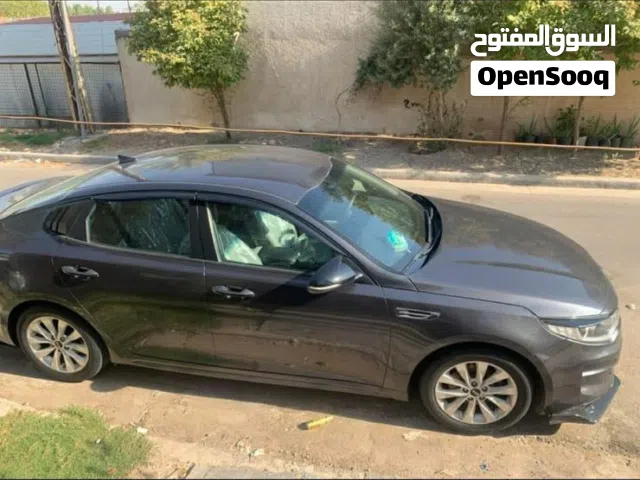 2017 كيا اوبتيما Standard