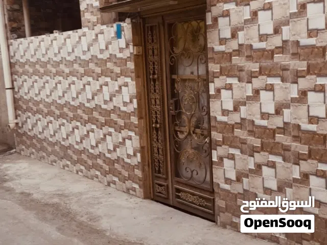 120 m2 4 Bedrooms Townhouse for Sale in Basra Abu Al-Khaseeb