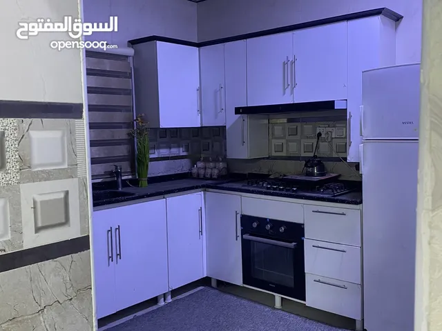 90 m2 2 Bedrooms Apartments for Rent in Basra Khadra'a