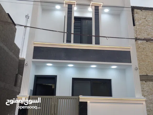 125 m2 2 Bedrooms Townhouse for Sale in Baghdad Dora