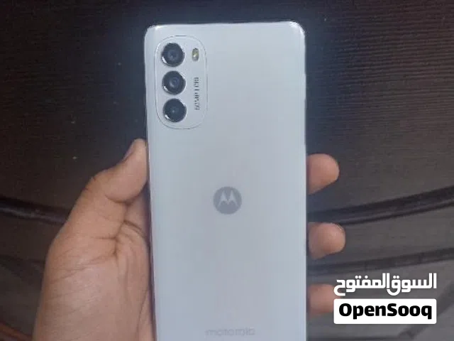 Motorola G82