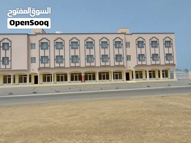 شقة للإيجار صحار عمق شارع النزهة Apartments for rent in Sohar, deep on Al Nozha Street