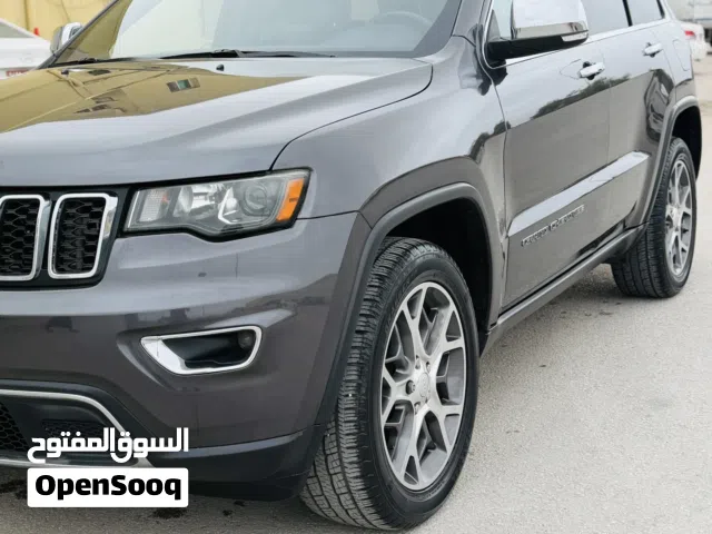 Used Jeep Grand Cherokee in Dhofar