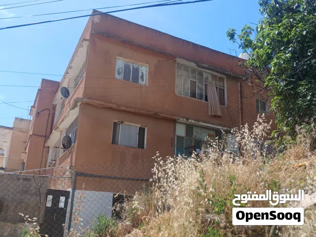  Building for Sale in Salt Al Midan