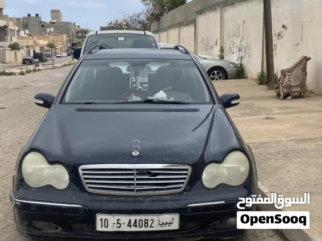 2002 مرسيدس بنز اخرى 230