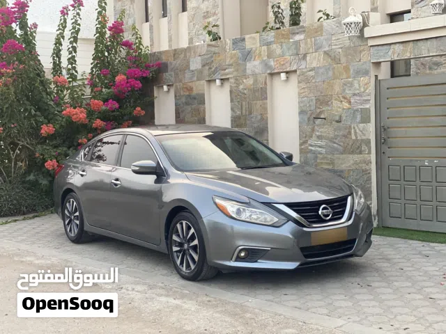 2017 نيسان التيما SV