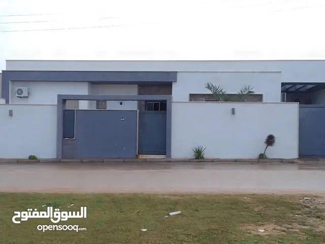 175 m2 1 Bedroom Townhouse for Sale in Tripoli Al-Serraj
