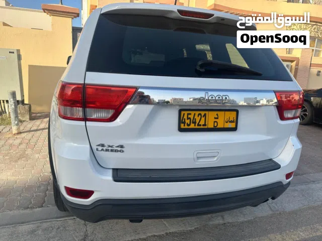2015 جيب جراند شيروكى Laredo