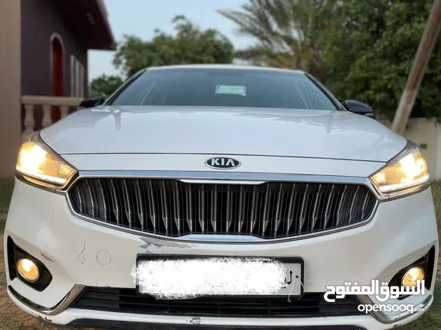 Used Kia Cadenza in Tripoli