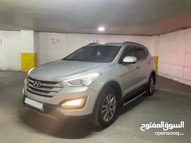 Hyundai santafe 4/4 بويه شركة فللللللللل عدا فتحه6+1