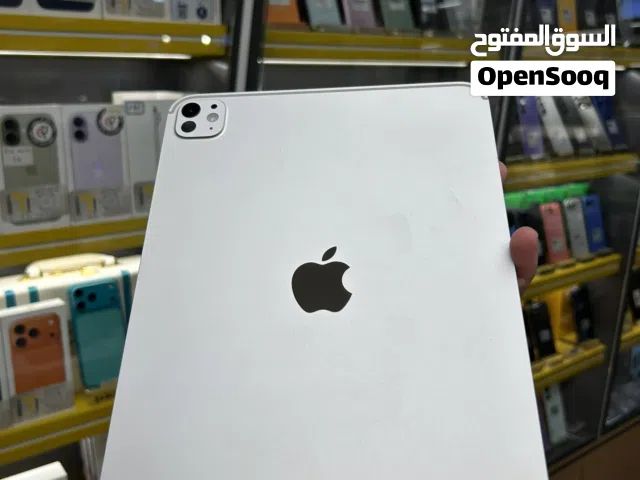 ايباد برو حجم 11 معالج M5 ذاكرة 256 بطارية97