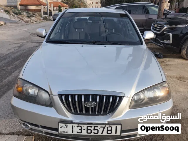 2004 هيونداي النترا Standard