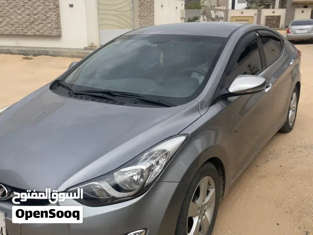 Used Hyundai Elantra in Tripoli