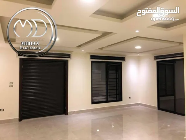 180 m2 3 Bedrooms Apartments for Sale in Amman Al Kursi