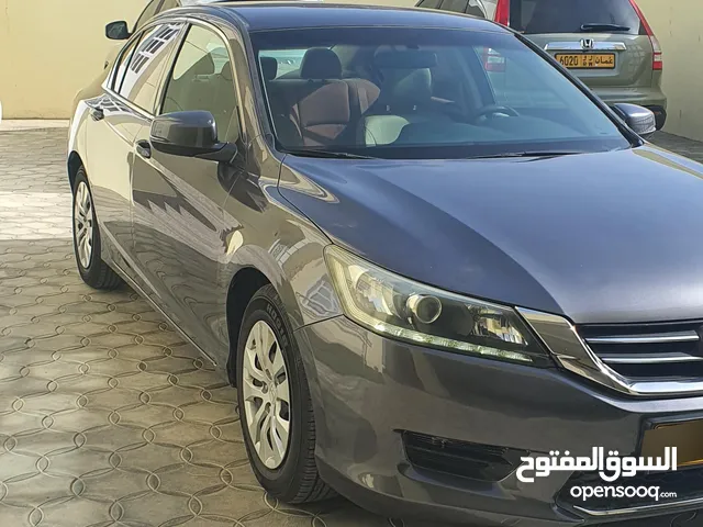 للبيع هوندا اكورد خليجي 2014
