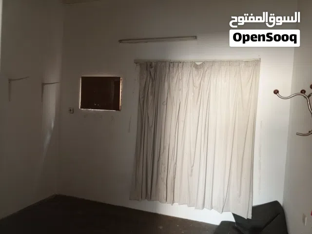 Bed Space available in juffair