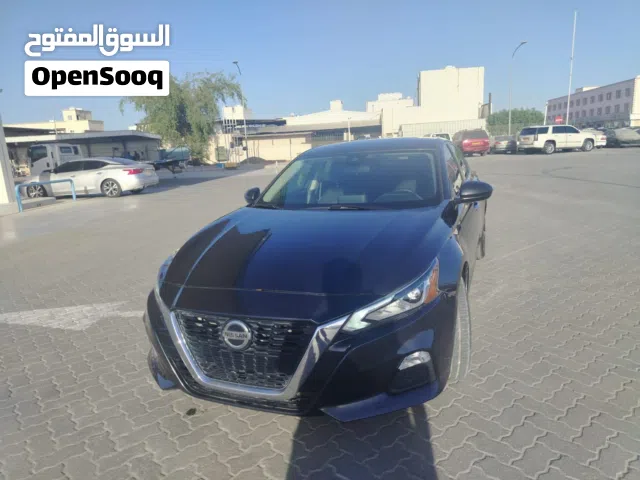 2021 Nissan Altima SV