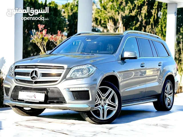 MERCEDES BENZ GL500 4.7TC V8 GCC EXCELLENT CONDITION 0% DOWNPAYMENT