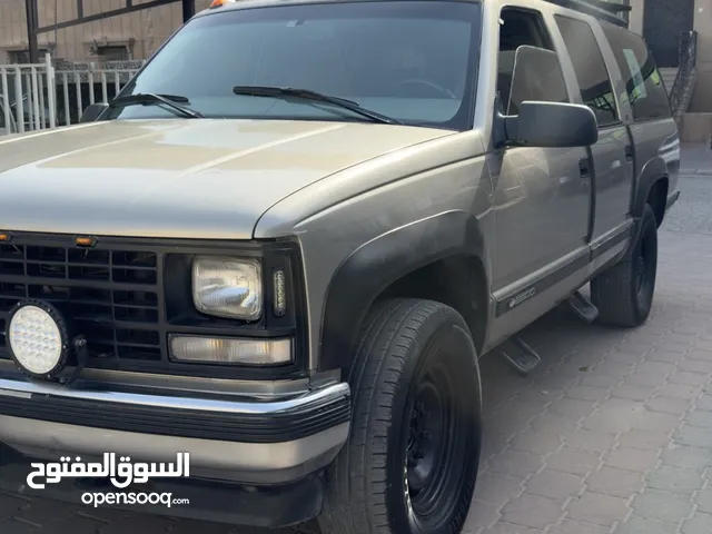 Used Chevrolet Suburban in Al Ahmadi