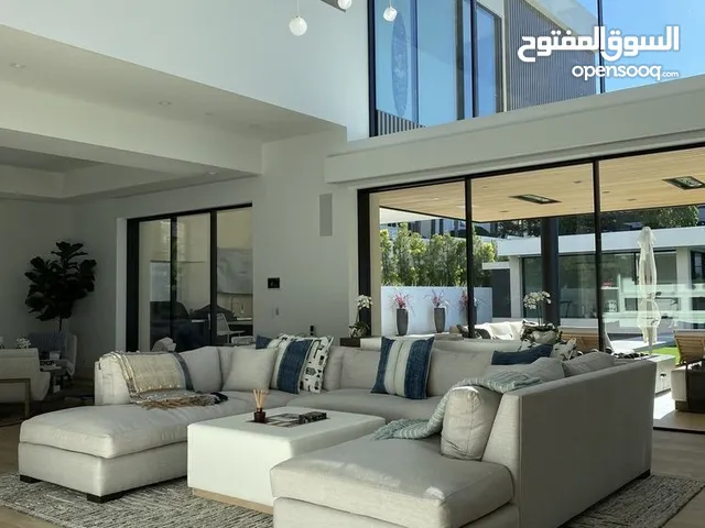 شقة للايجار بالجنينة طابق اول