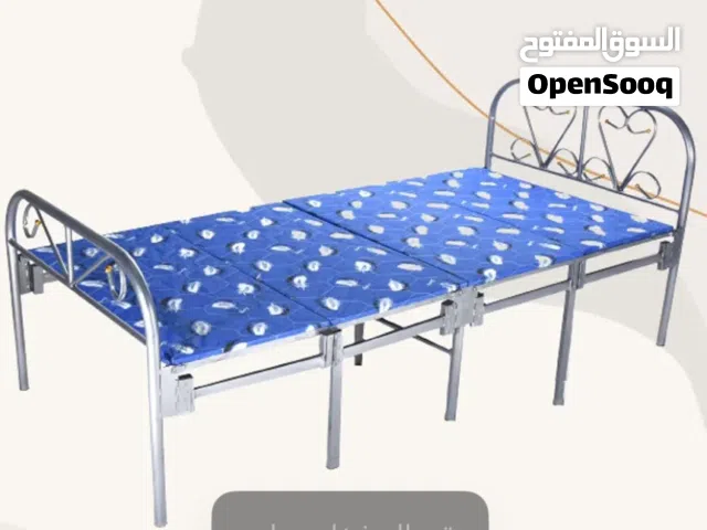 سرير حديد نفر