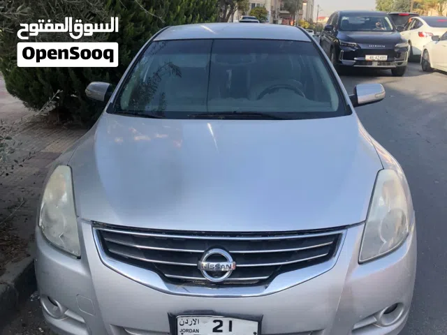 2012, نيسان, التيما, S