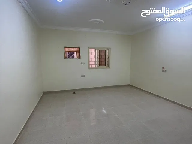 130 m2 3 Bedrooms Apartments for Rent in Al Madinah Bani Bayadah
