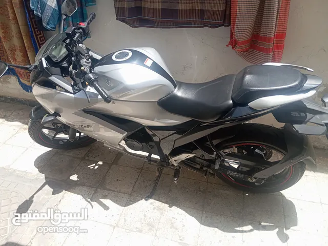 Suzuki S F 150 cc