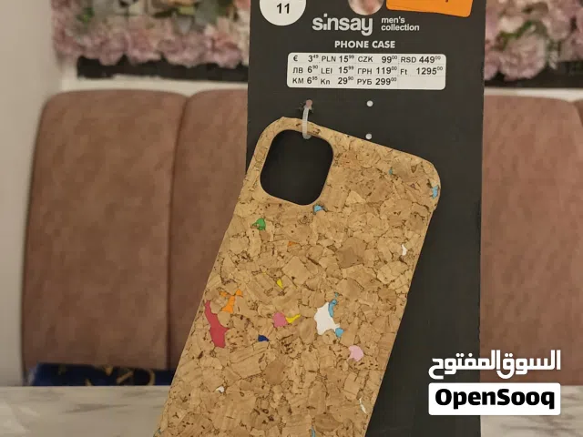 كفرات براند اصليه نادره بسعر ممتاز ،Phone case (SINSAY ،Pull&Bear ،Bershka