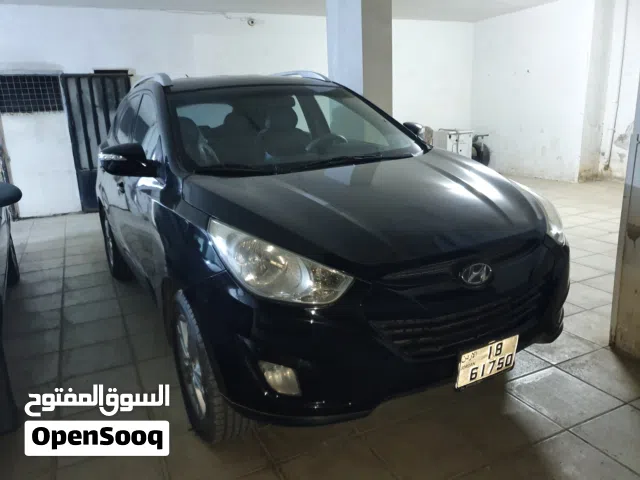 2010, هيونداي, توسان, Standard