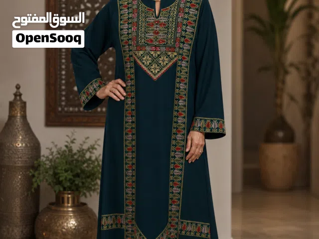 فساتين طلعه وبيتيه