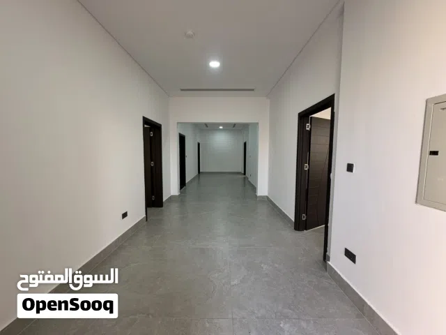 150 m2 4 Bedrooms Apartments for Rent in Abu Dhabi Al Shamkhah